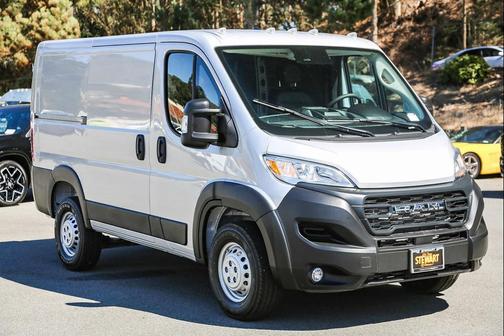 2025 RAM ProMaster 1500 Low Roof