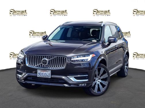 Gray 2023 Volvo XC90 B6 Ultimate 7-Seater
