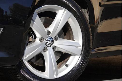 2015 Volkswagen Passat 2.0L TDI SE