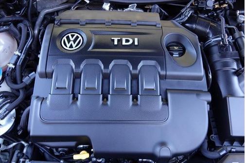 2015 Volkswagen Passat 2.0L TDI SE