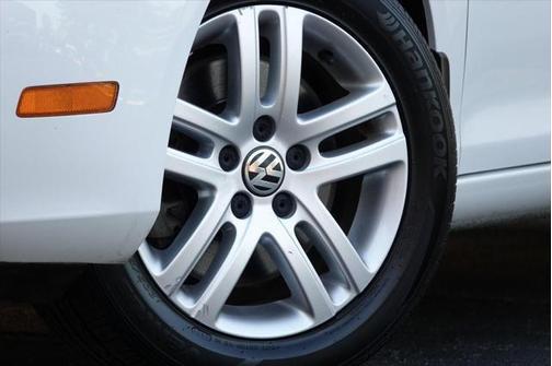 2013 Volkswagen Jetta SportWagen TDI