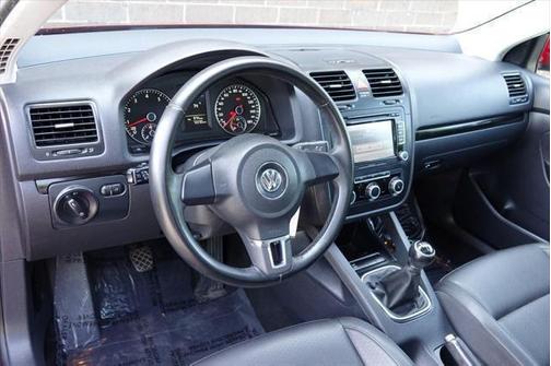 2010 Volkswagen Jetta Wolfsburg Edition