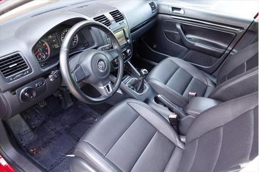 2010 Volkswagen Jetta Wolfsburg Edition