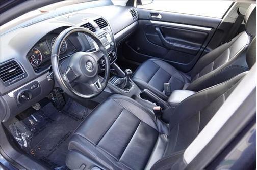 2010 Volkswagen Jetta Limited Edition