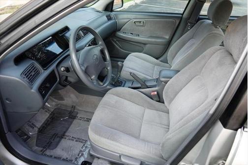 2001 Toyota Camry CE