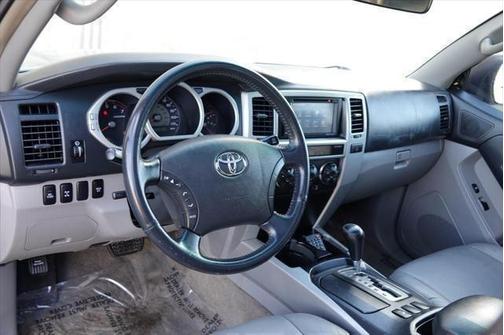 2004 Toyota 4Runner SR5