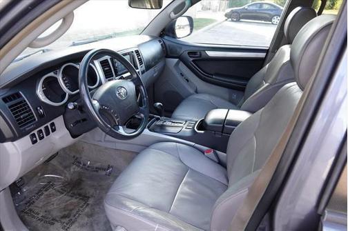 2004 Toyota 4Runner SR5