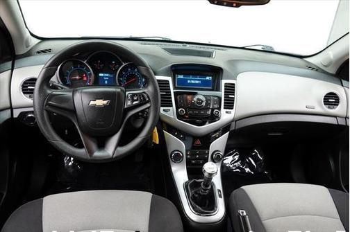 2014 Chevrolet Cruze LS