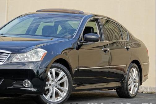 2010 INFINITI M35x Base