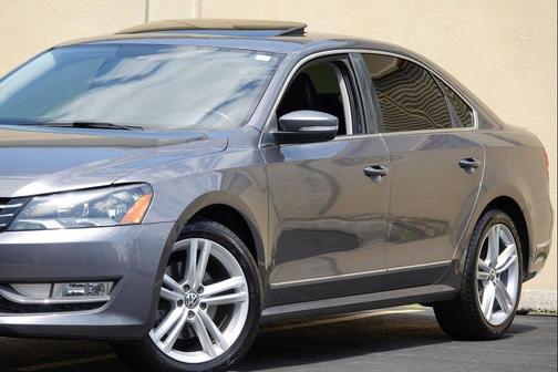 2013 Volkswagen Passat 2.0 TDI SEL Premium