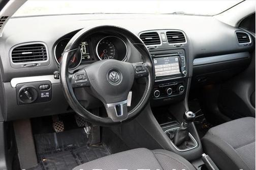 2011 Volkswagen Golf TDI