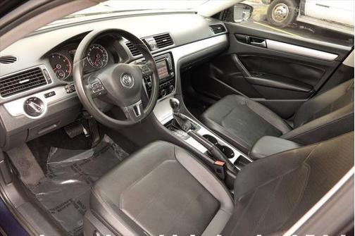 2013 Volkswagen Passat 2.5 SE