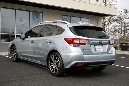 Ice Silver Metallic 2018 Subaru Impreza 2.0i Limited