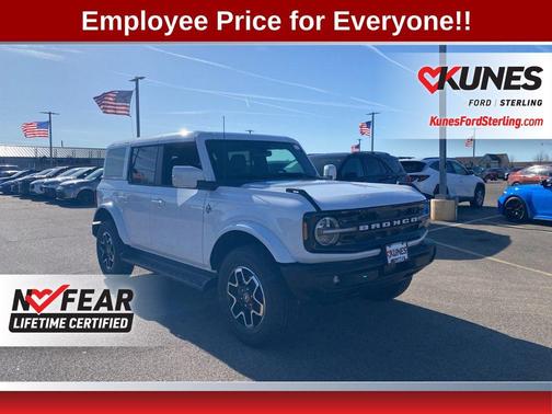 2025 Ford Bronco Outer Banks