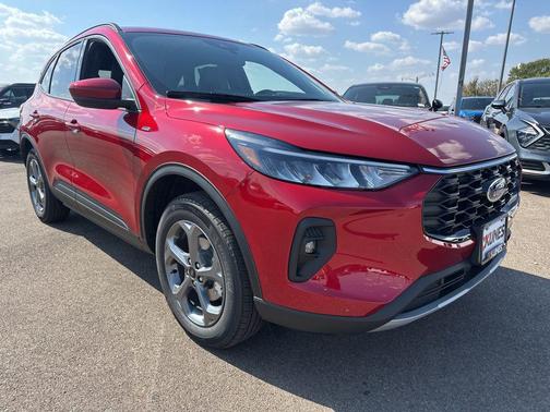 2026 Ford Escape ST-Line Select