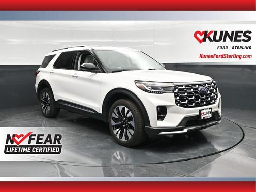 White Metallic 2025 Ford Explorer Platinum