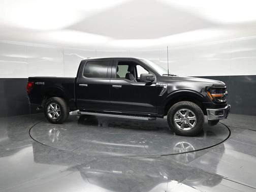 Black Metallic 2025 Ford F-150 XLT