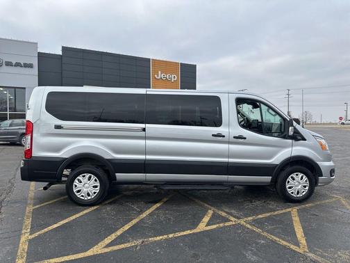 2022 Ford Transit-350 XLT