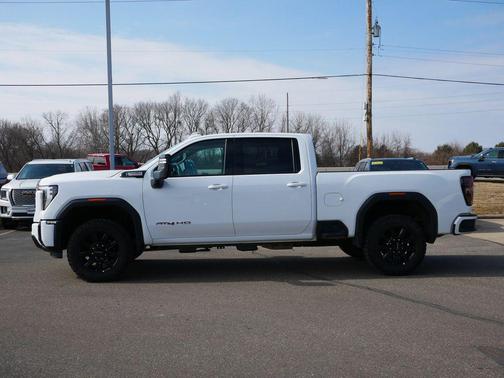Summit White 2025 GMC Sierra 2500 AT4