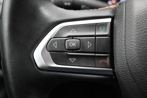Bright White Clearcoat 2022 Jeep Compass Limited