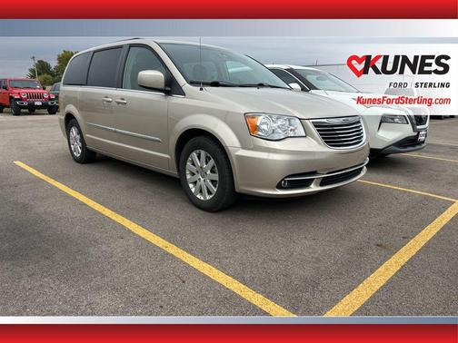 2015 Chrysler Town & Country Touring