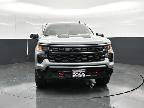 Slate Gray Metallic 2024 Chevrolet Silverado 1500 Custom Trail Boss