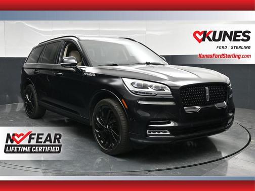 Infinite Black Metallic Clearcoat 2024 Lincoln Aviator Reserve AWD