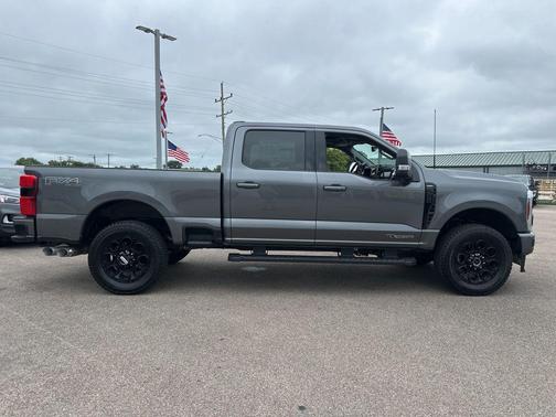 2025 Ford F-250 Lariat