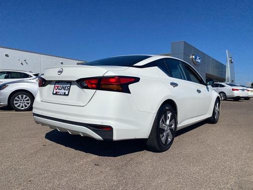 2024 Nissan Altima 2.5 S