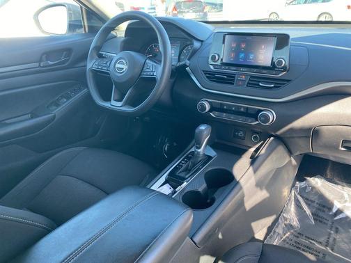 2024 Nissan Altima 2.5 S