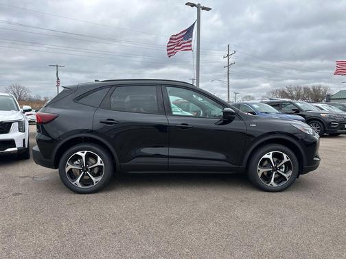 2026 Ford Escape ST-Line Select