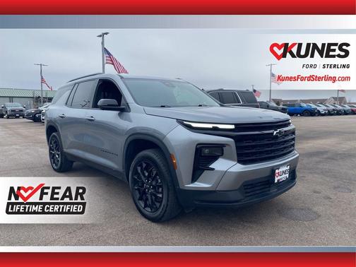 2024 Chevrolet Traverse LT