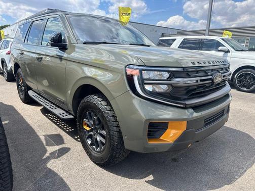 Wild Green 2025 Ford Expedition Tremor