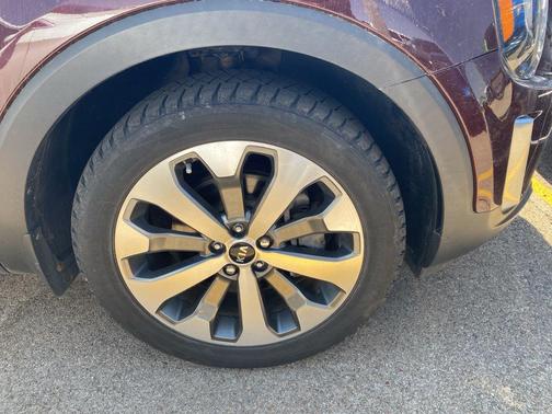 Sangria 2020 Kia Telluride SX