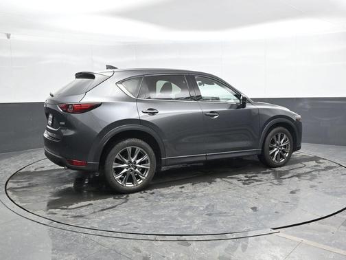 Machine Gray Metallic 2019 Mazda CX-5 Signature