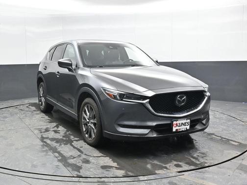 Machine Gray Metallic 2019 Mazda CX-5 Signature