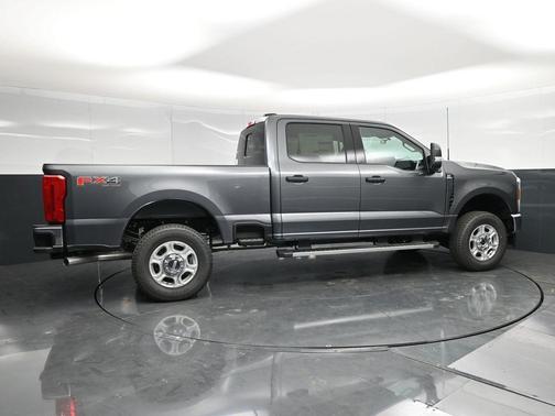 Carbonized Gray Metallic 2026 Ford F-250 XLT