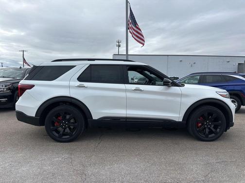 2024 Ford Explorer ST