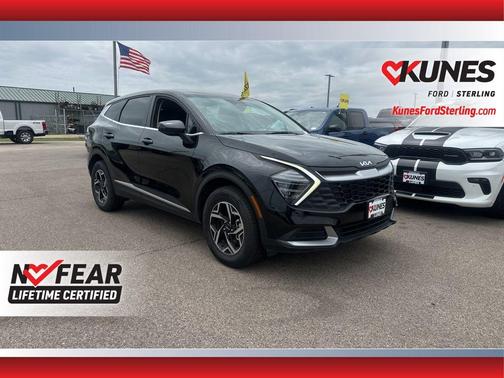 Ebony Black 2025 Kia Sportage LX