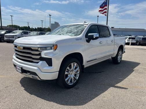 2022 Chevrolet Silverado 1500 High Country