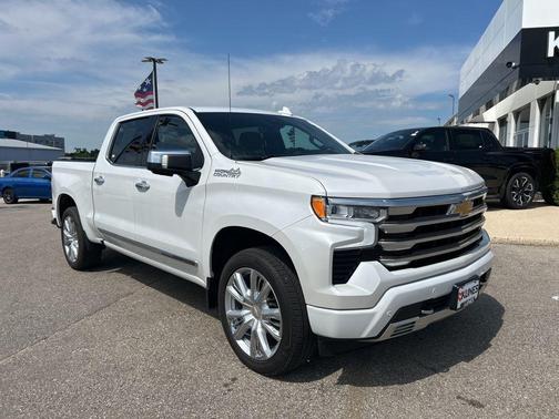 2022 Chevrolet Silverado 1500 High Country