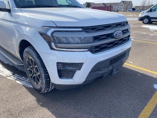 2023 Ford Expedition XLT