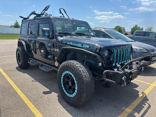 Black Clearcoat 2018 Jeep Wrangler Unlimited Sport