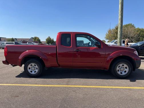 2017 Nissan Frontier S
