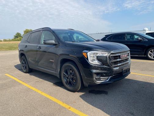 2022 GMC Terrain AT4