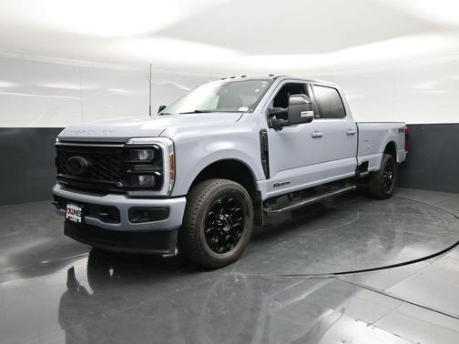 Glacier Gray Metallic Tri-Coat 2025 Ford F-250 Lariat