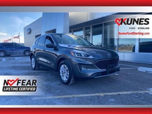 2020 Ford Escape SE