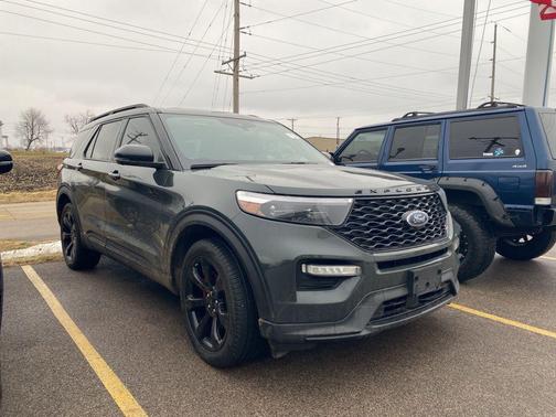 2023 Ford Explorer ST