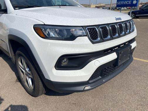 2023 Jeep Compass Latitude