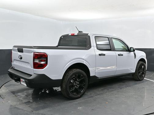 Space White Metallic 2026 Ford Maverick XLT
